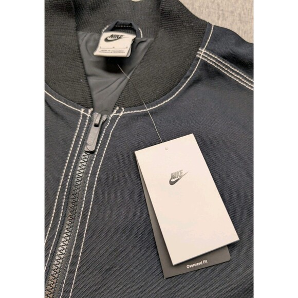 NWT$170 Nike Sportswear Women's Oversized Graphic Cargo Jacket Sz L IB2037-010 - Picture 3 of 9